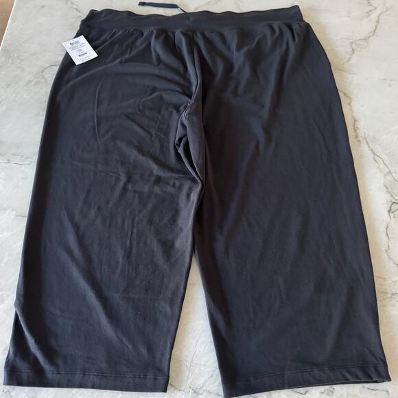 Athletic Works Women's Plus Core Knit Capri NWT XXXL 22 Black Soot - Picture 3 of 12